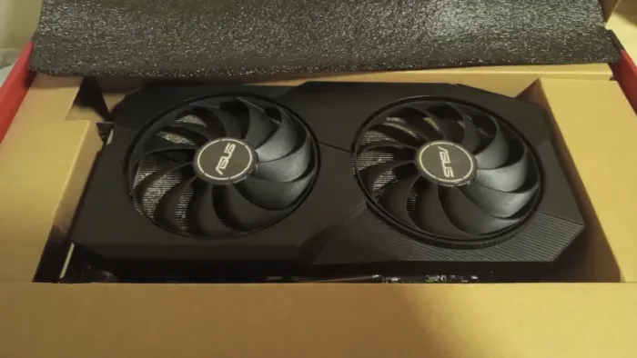 Placa de vídeo Asus RX 6600 8gb DUAL FAN