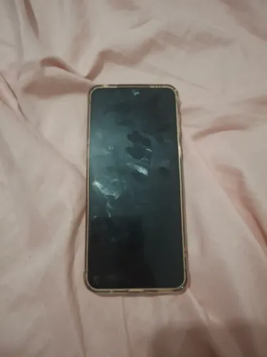 Celular usado Motorola E13