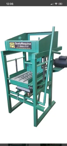 Máquina de blocos 220v