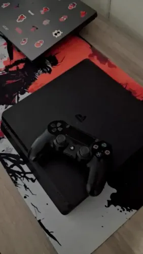 Ps4 slim