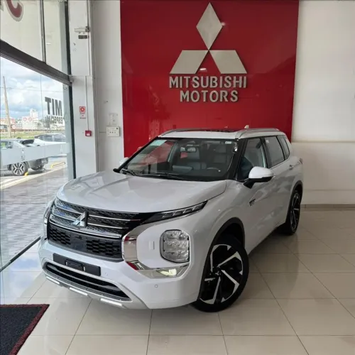 Mitsubishi Outlander HPE-S 2.4 4X4 AUT (híbrido) 2026