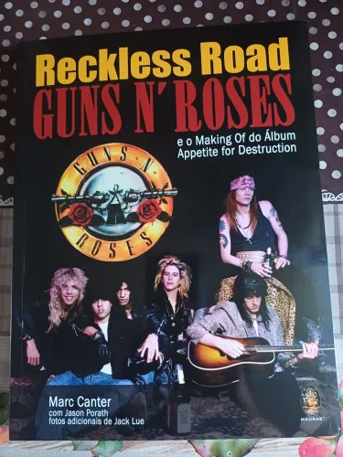Livro guns n roses 