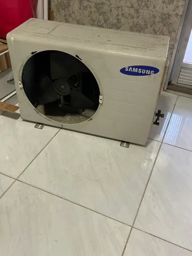 VENDO AR CONDICIONADO 18000 mil btus  / Samsung 