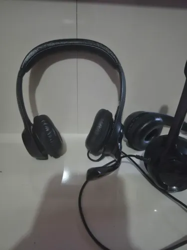 Fones headset logitech h390