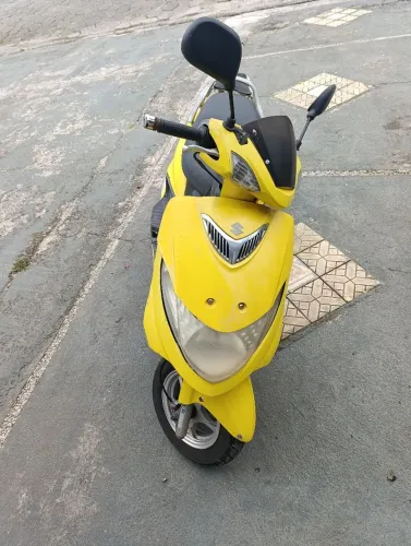 Suzuki Burgman AN125 2009 Automática - Econômica e Prática