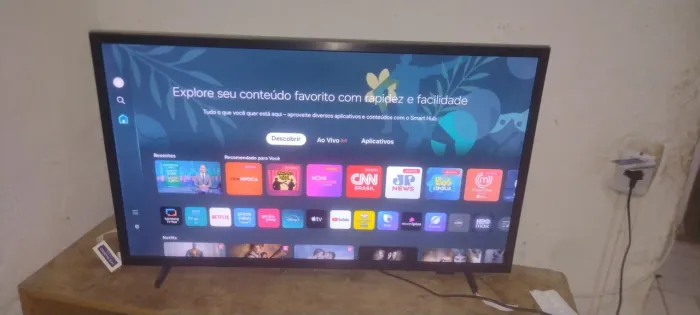 Vende-se uma televisão smart TV Samsung