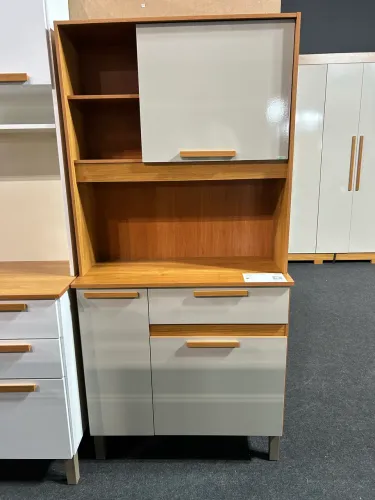 Armário compacto para cozinha