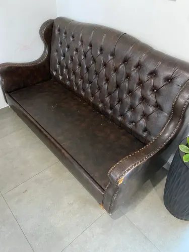 Sofá Chesterfield década de 50/60 antigo