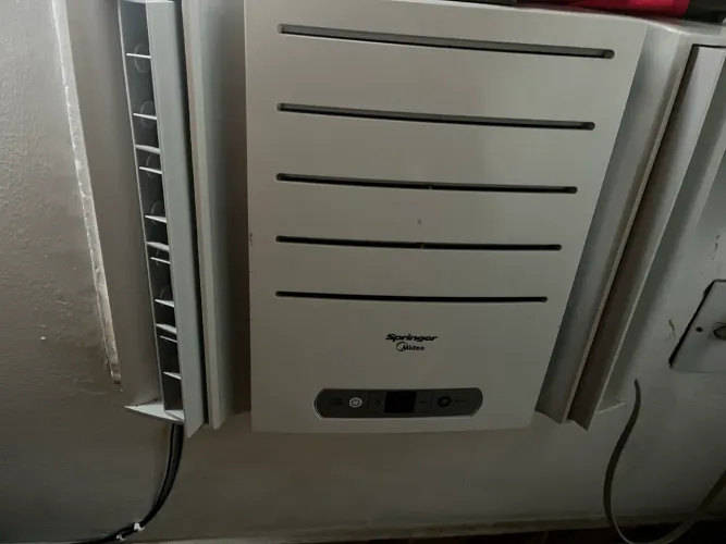 Ar-condicionado de Janela Springer Midea 9000 bitus