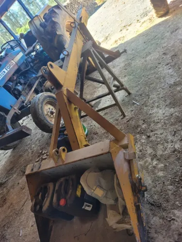 CONCHA TRASEIRA BASCULANTE PARA TRATOR