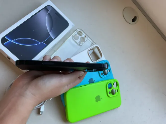 iPhone 16 pro max na garantia