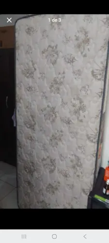 Vendo colchão semi novo