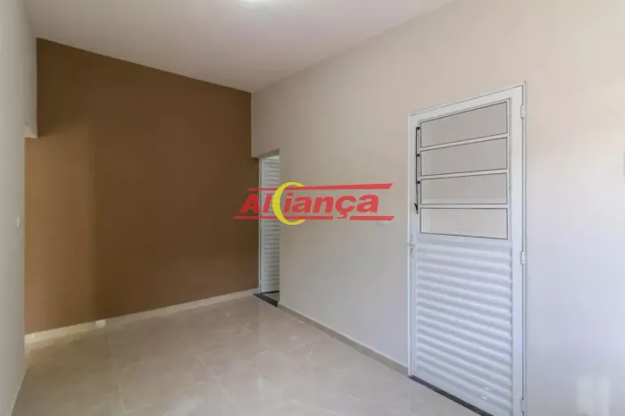 Casa com 1 quarto para alugar, 40m² - Cabuçú - Guarulhos/SP - R$ 1.150,00