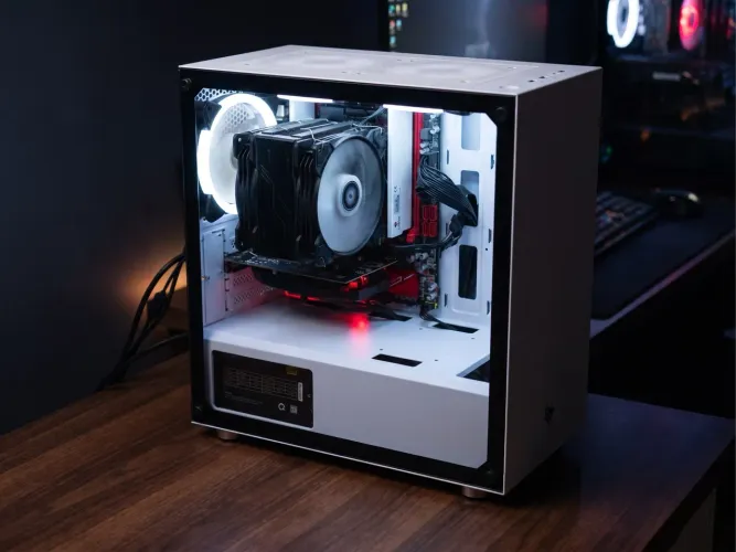 PC Xeon 12/24 + 32GB RAM + SSD 512GB + GT 1030 2GB