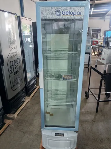Refrigerador Vertical 230L Gelopar GPTU-230