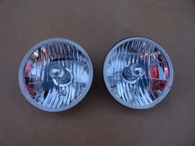 Par Farol Sealed Beam Lente Lisa 180 Mm 7 Pol Importado