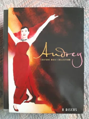 Box DVD Audrey Hepburn Couture Muse Collection 8 dvd