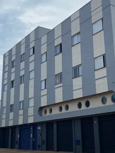 Apartamento com uma suíte, no centro de Tatuí