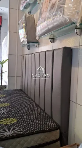 Cabeceira casal solteiro Queen king aqui na Castro Moveis Colchões vc encontra!