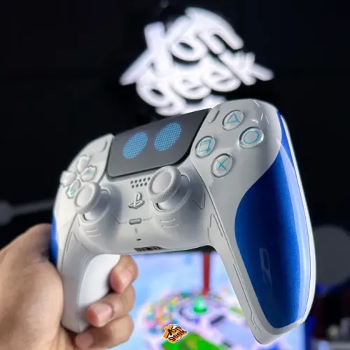 Dualsense Astro Bot PS5 | Parcele SEM JUROS via OLXPAY! - Até 24x no Cartão! | Enviamos