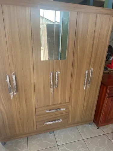 Guarda-roupas