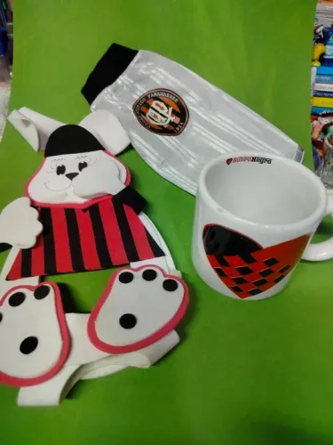 Enfeite Coelho e Roupa Cachorro Atleticano Pequeno - Atlético - Futebol Páscoa