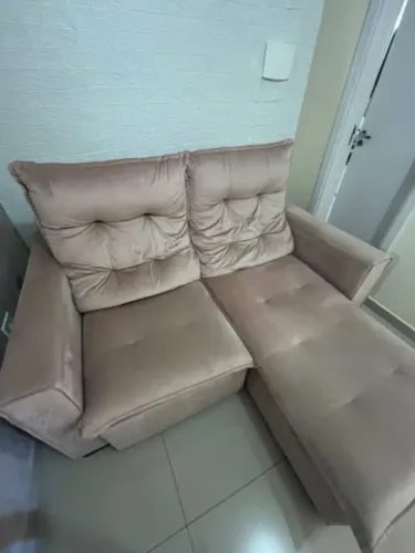 Sofá retrátil Semi novo!