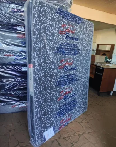 Colchão Casal D20 novo - entrega gratuita 
