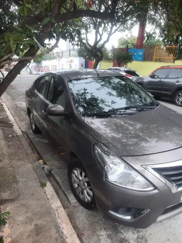 Nissan Versa SV 1.6 16V Flexstart 4P Aut. 2017