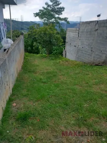 PIRAPORA DO BOM JESUS - Terreno Padrão - Parque Payol I e II