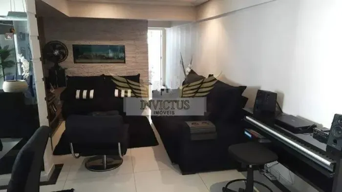 Apartamento com 2 Quartos no Condomínio Ville Figueiras II para Comprar, 94m² - Campestre,