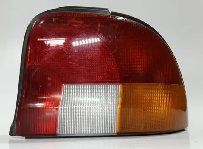 Lanterna Direita Chrysler Neon 1995 - 1999 Direito/passageiro Vermelho