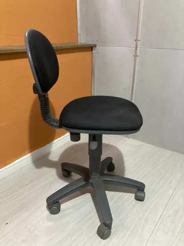 Cadeira giratória de escritório