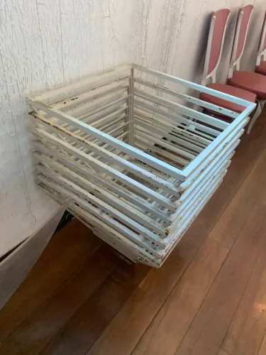 Mesa para buffet resistentes em ferro empilháveis 
