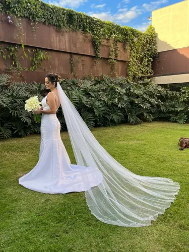 Vestido de Noiva Minimalista - Tamanho M