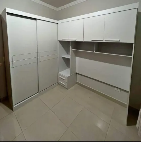 Guarda-Roupa Branco