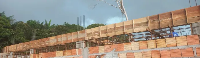 Carpinteiro disponível?