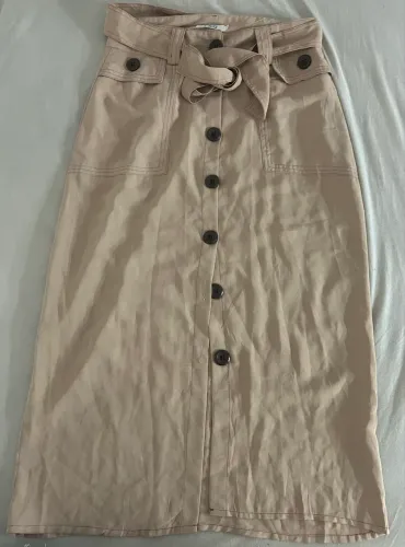 Saia midi com botões e cinto - TAM. G