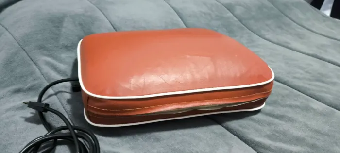 Almofada massageadora portátil