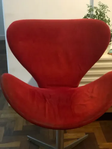Vendo 2 cadeiras de canto