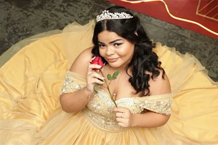 MAQUIAGEM PROFISSIONAL