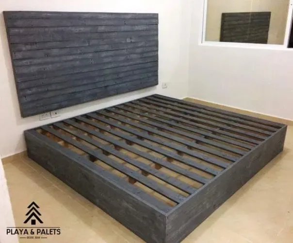 Cama de casal com cabeceira