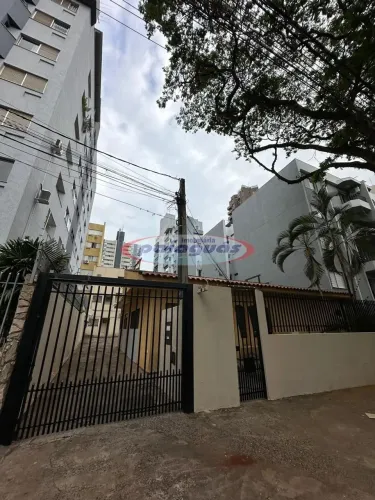 Apartamento tipo kitnet para alugar no bairro Zona 07 - Maringá/PR