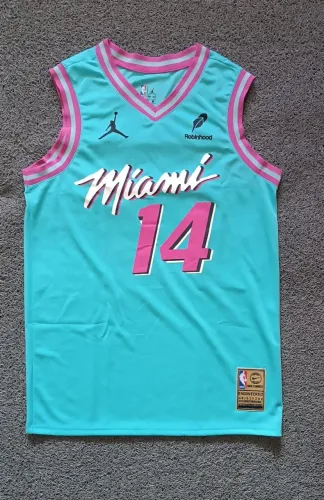 Regata Miami Heat Modelo Connect