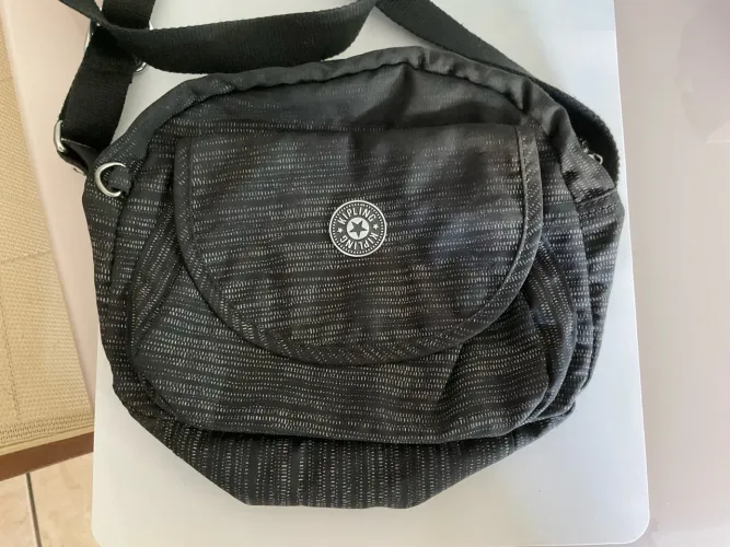 Bolsa Kipling Preta Stelma