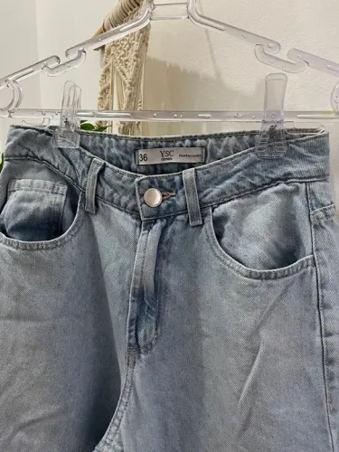 calça jeans pantacourt c&a