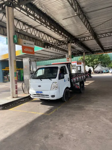Caminhão HR fretes e viagens 