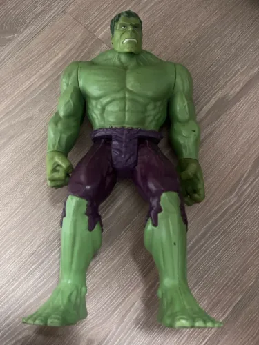 Boneco Hulk 