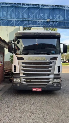 SCANIA/R-440 A 6X2 Único Dono ano 2013