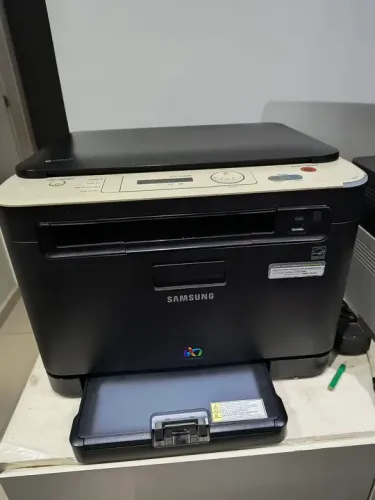 Impressora Multifuncional Samsung CLX-3175FN